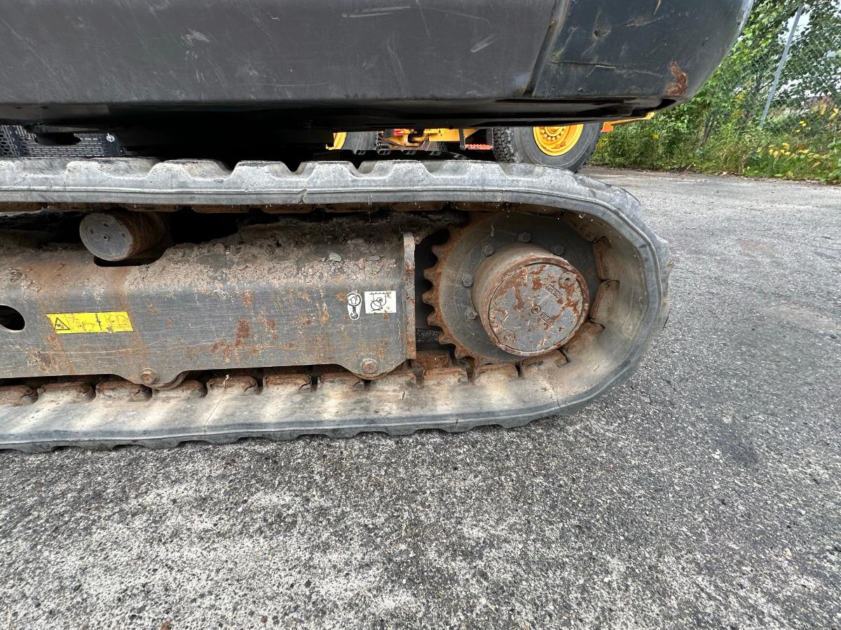 Volvo EC27C photo 3