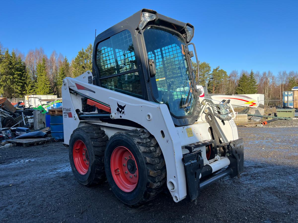 BOBCAT S450 photo 5