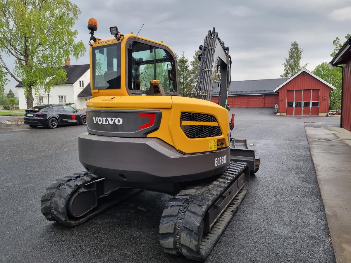 VOLVO ECR 88D photo 4