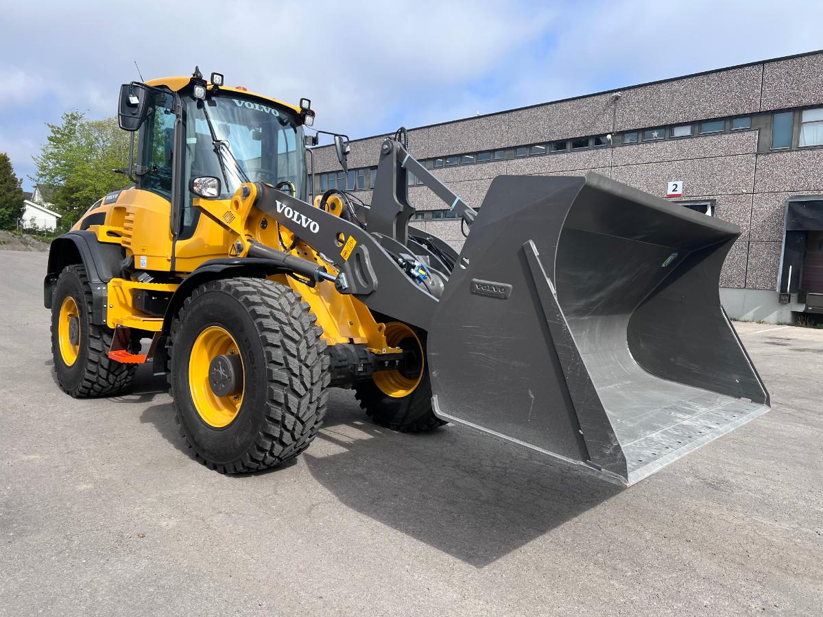 VOLVO L45HS photo 5