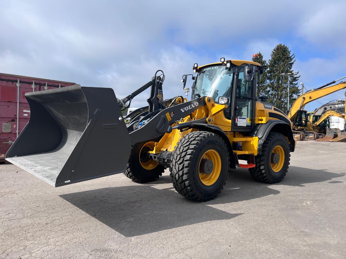 VOLVO L45HS for sale
