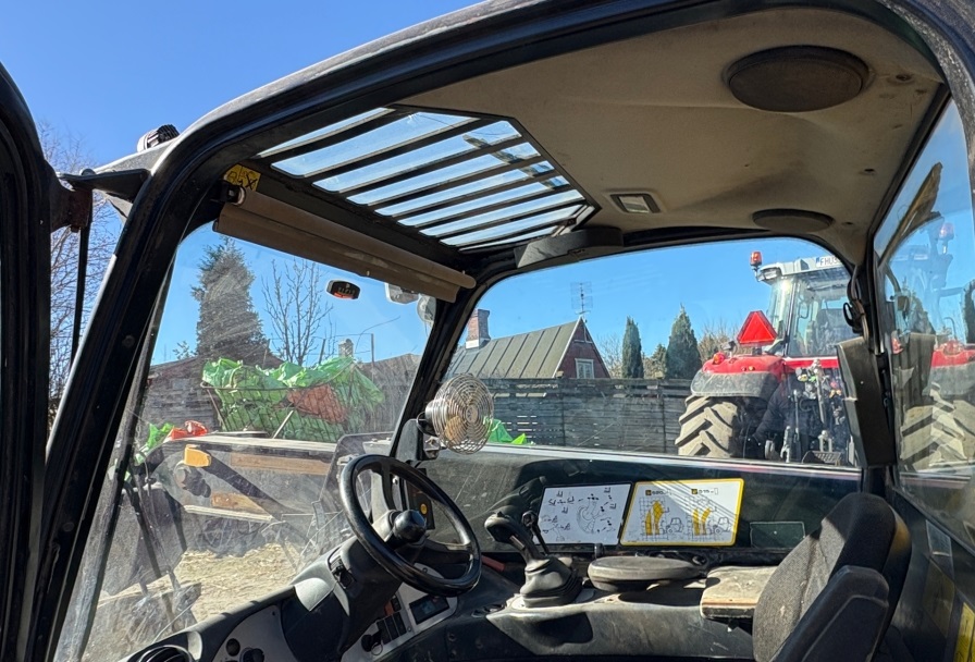 JCB 520-40 photo 7