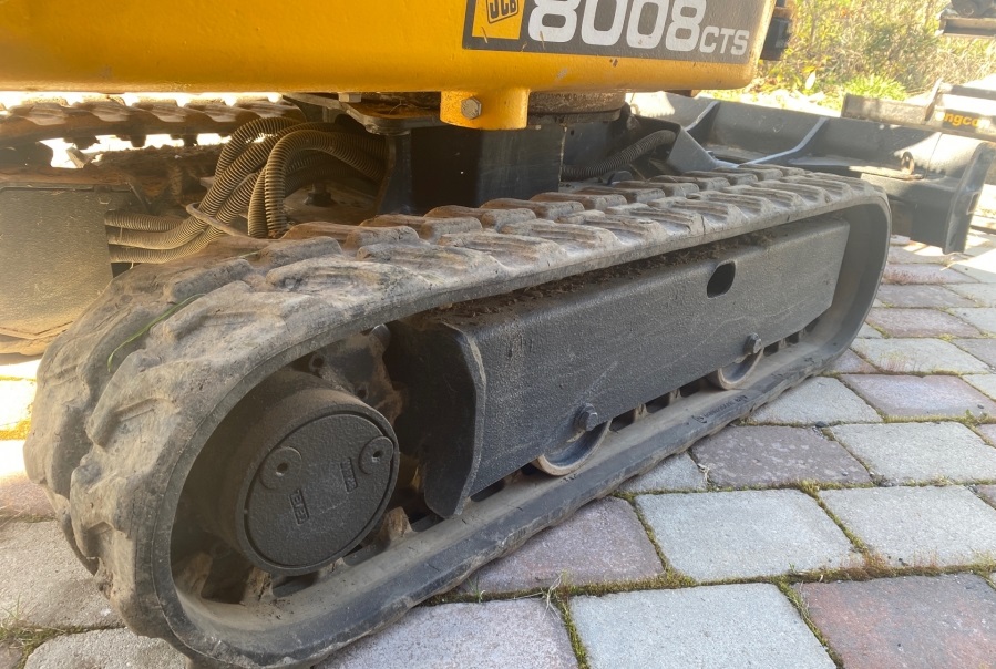 JCB 8008 CTS photo 6