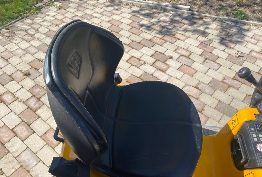 JCB 8008 CTS photo 7