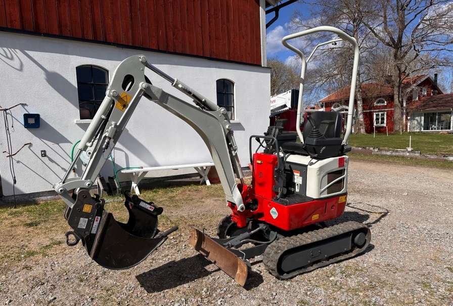 Takeuchi TB210R for sale