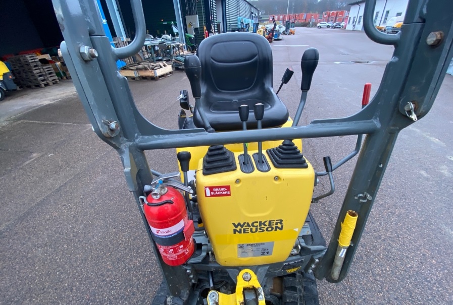 Wacker Neuson 803 photo 9
