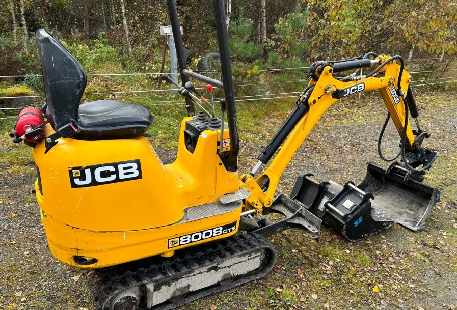 JCB 8008CTS photo 4
