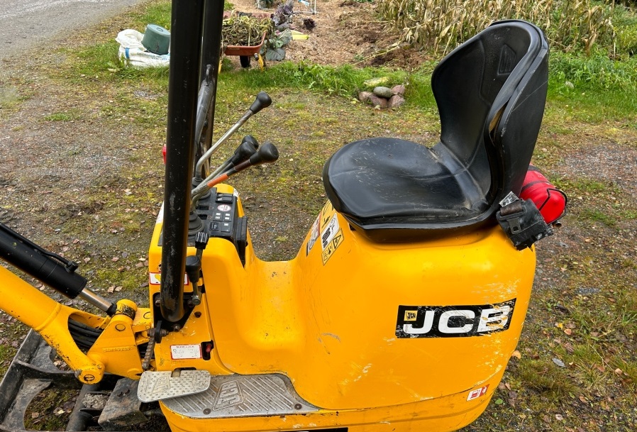 JCB 8008CTS photo 5