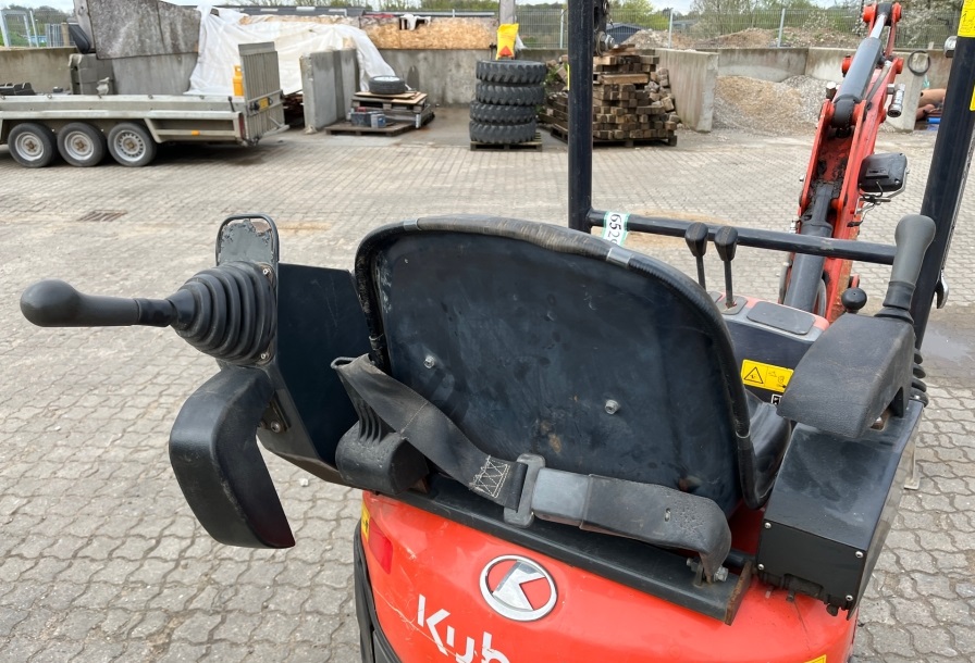 Kubota U10-3 photo 4