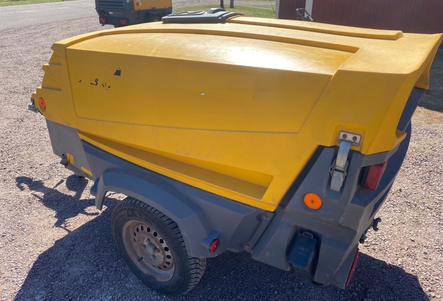 2008 Atlas Copco XAS 97 used compressors & generators for sale — photo 2