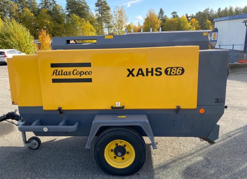 2010 Atlas Copco XAHS 186 used compressors & generators for sale — photo 2