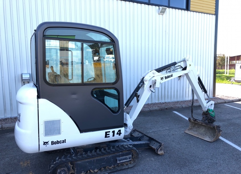 2011 Bobcat E14 used mini excavators for sale — photo 3