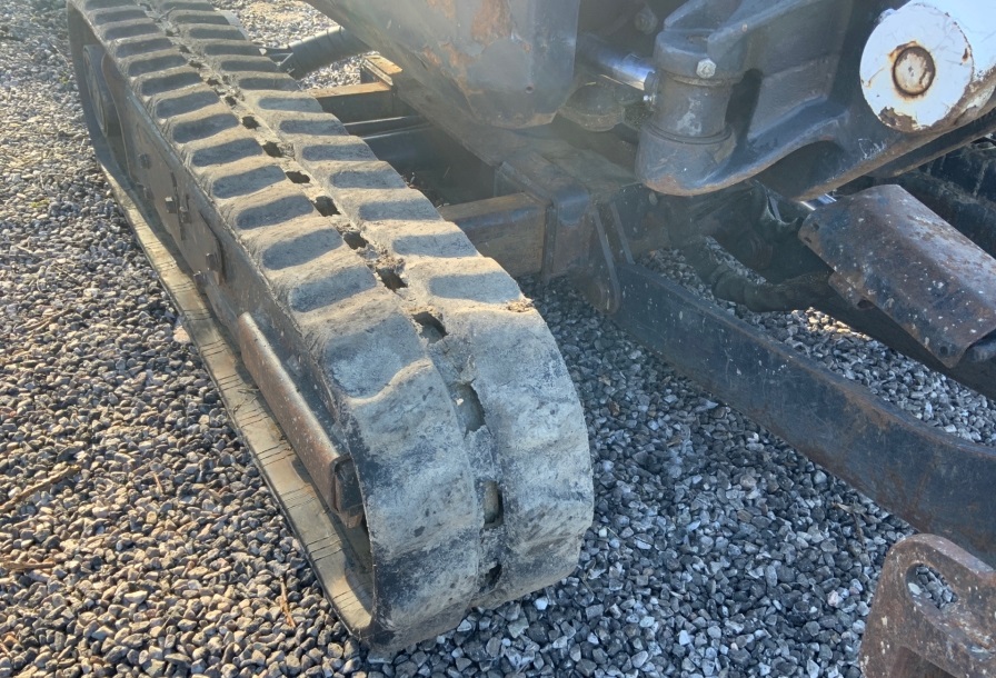 2013 Bobcat E10 used mini excavators for sale — photo 3