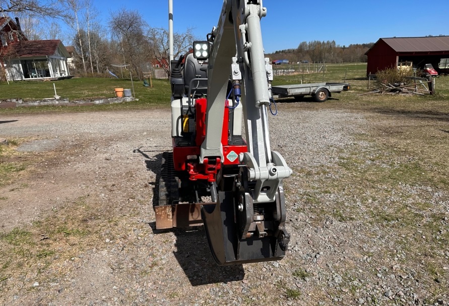 2015 Takeuchi TB210R used mini excavators for sale — photo 5