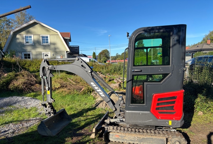 2025 Shandong Leite LT1020 used mini excavators for sale — photo 2