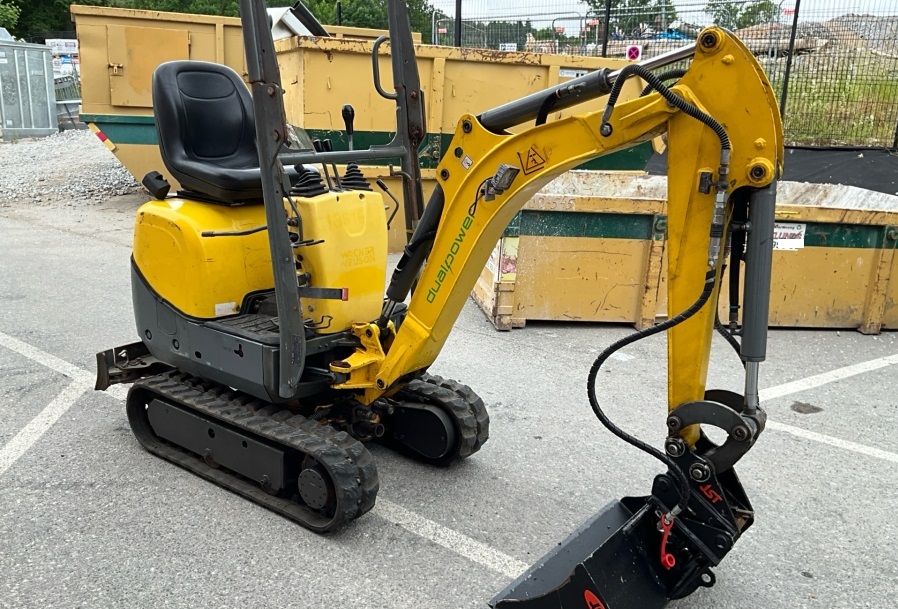 2014 Wacker Neuson 803 used mini excavators for sale — photo 3