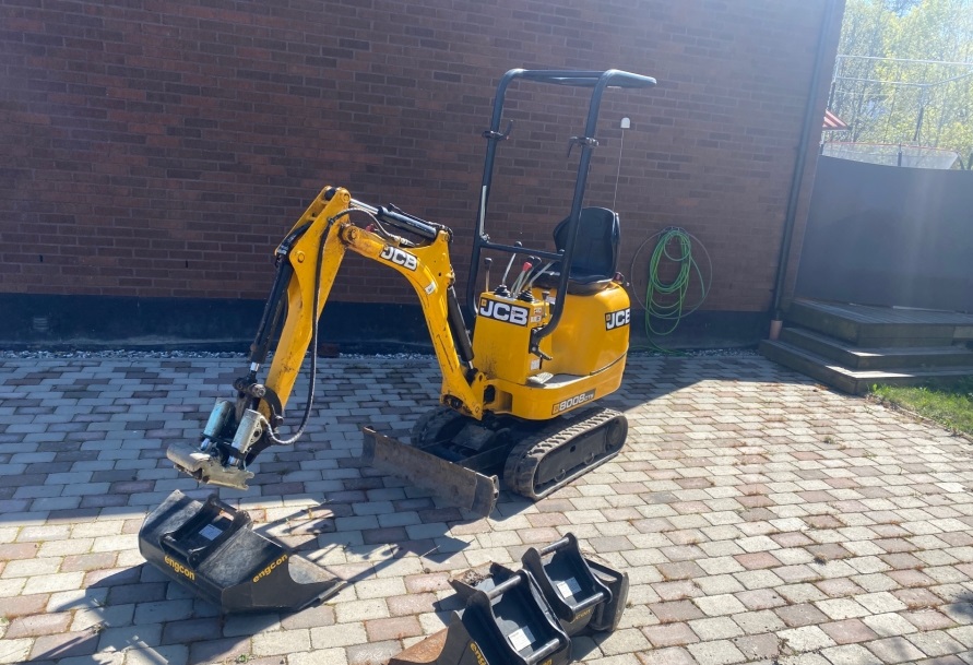 JCB 8008 CTS for sale