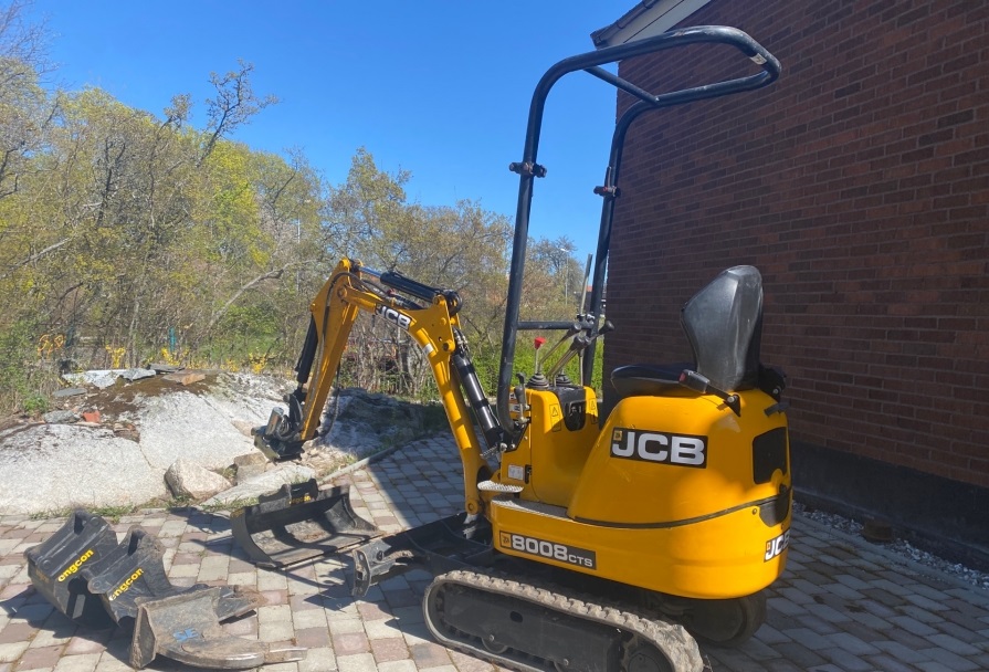 2014 JCB 8008 CTS used mini excavators for sale — photo 3