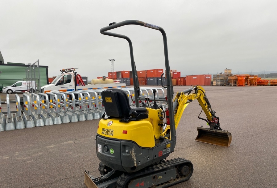 2016 Wacker Neuson 803 used mini excavators for sale — photo 3