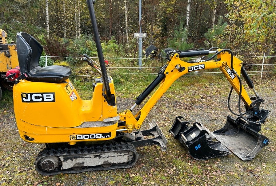 2017 JCB 8008CTS used mini excavators for sale — photo 3