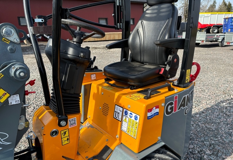 2023 Giant G1100 used wheel loaders for sale — photo 5