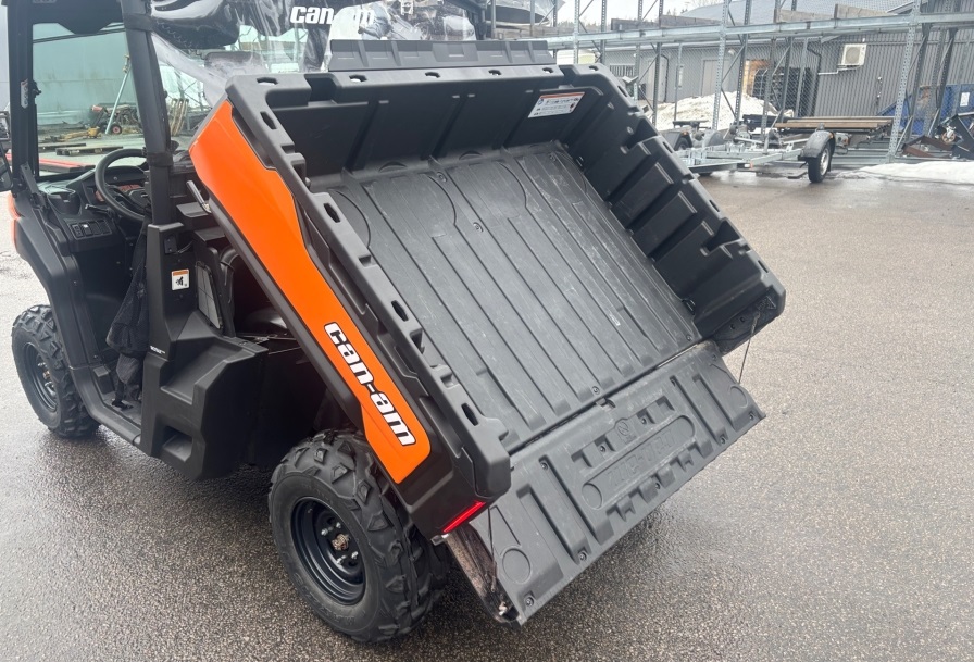2020 Can-Am Can-Am used atv & utv for sale — photo 6