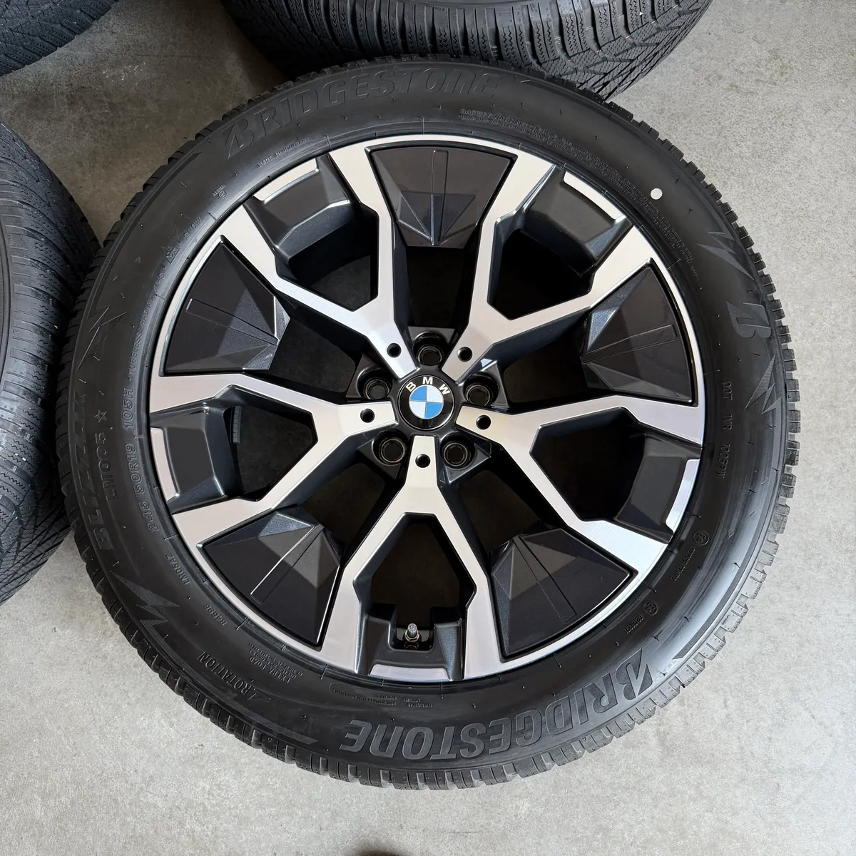 Original 19-inch BMW X3 G45 7 Series i7 G70 Styling 941 used wheels for sale — photo 4