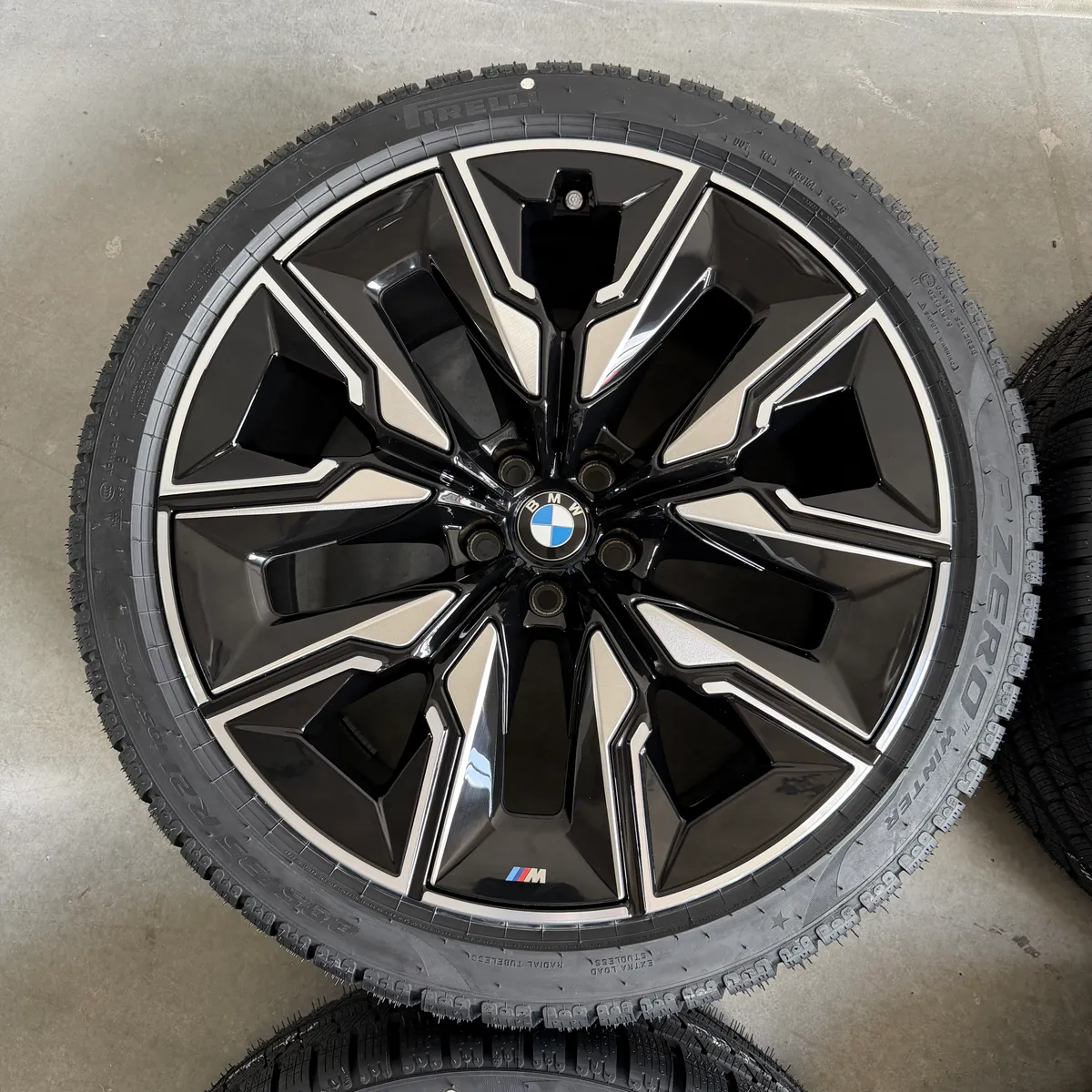 Original 21-inch BMW X3 G45 7 Series i7 G70 Styling 909M M909 used wheels for sale — photo 4