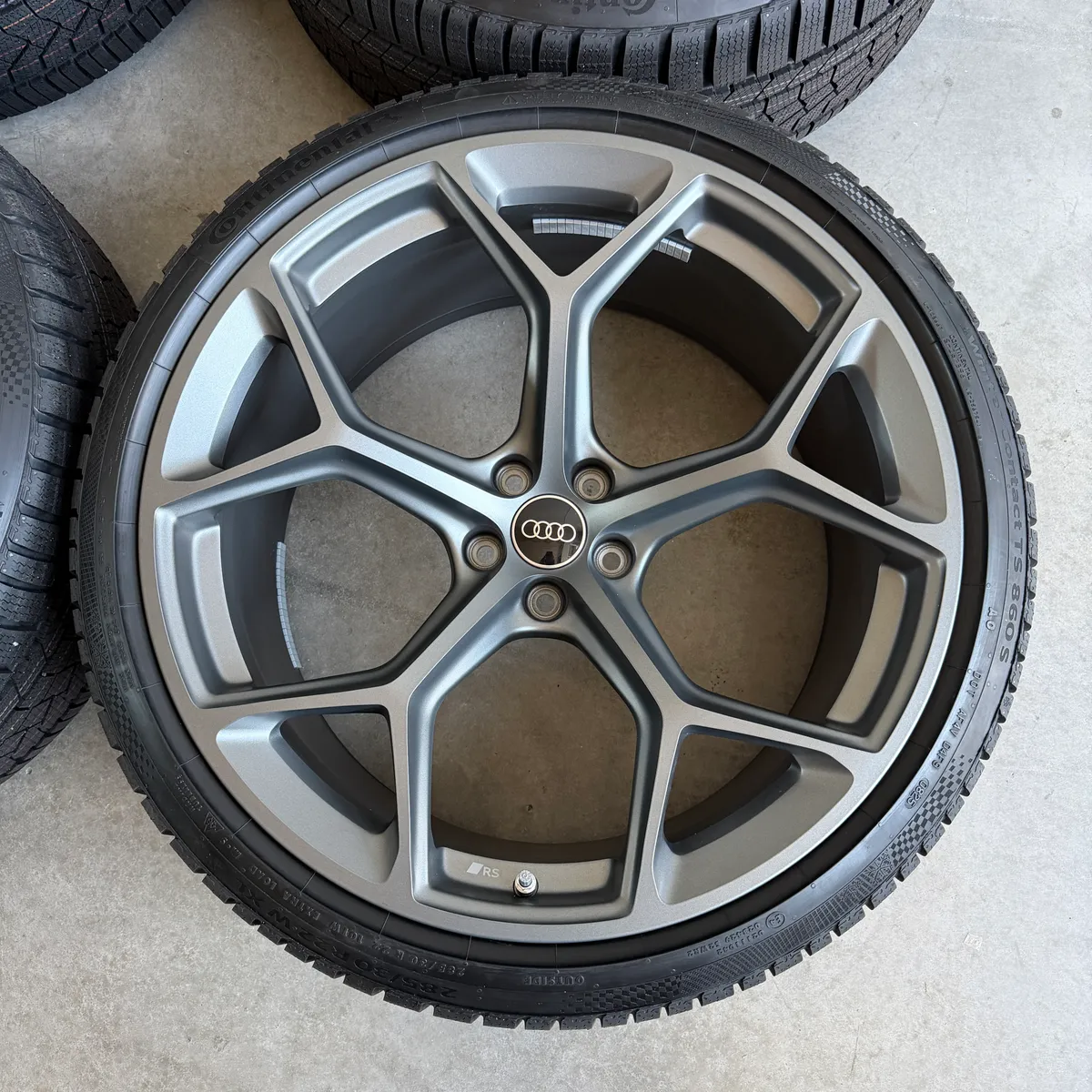 Original 22-inch Audi RS6 RS7 4K C8 Performance used wheels for sale — photo 3