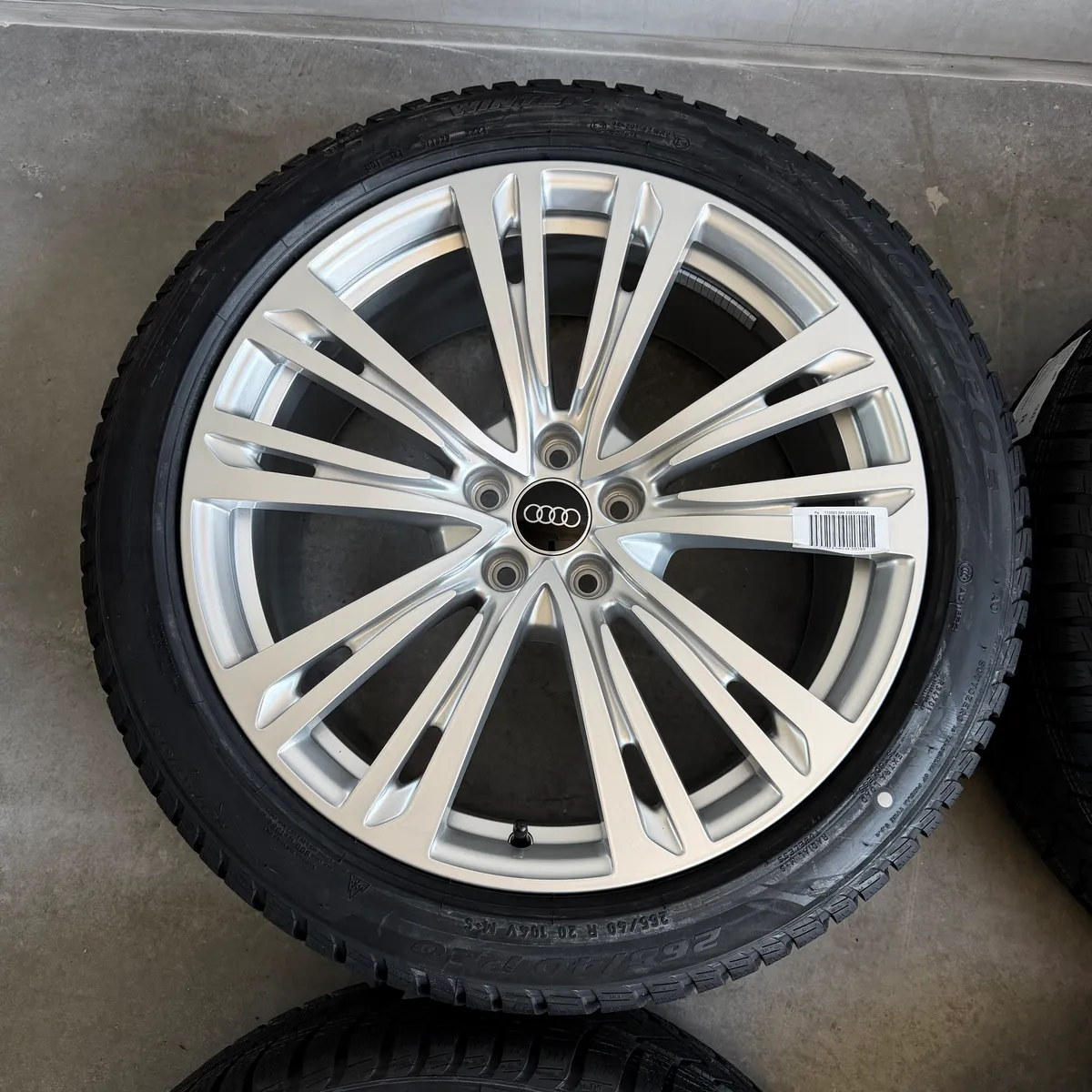Like NEW Original 20 inch Audi A8 4N D4 D5 S-Line used wheels for sale — photo 4