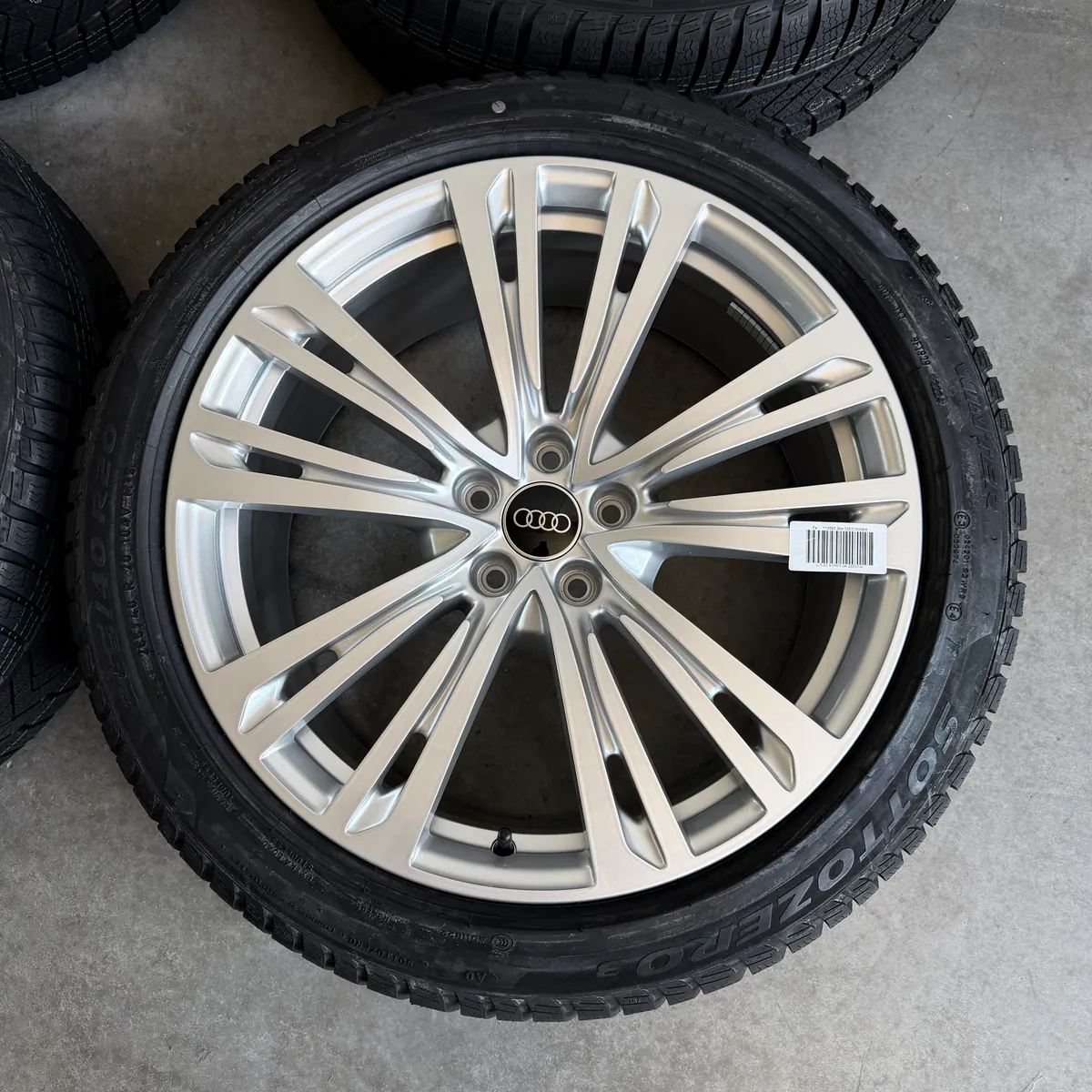 Like NEW Original 20 inch Audi A8 4N D4 D5 S-Line used wheels for sale — photo 6