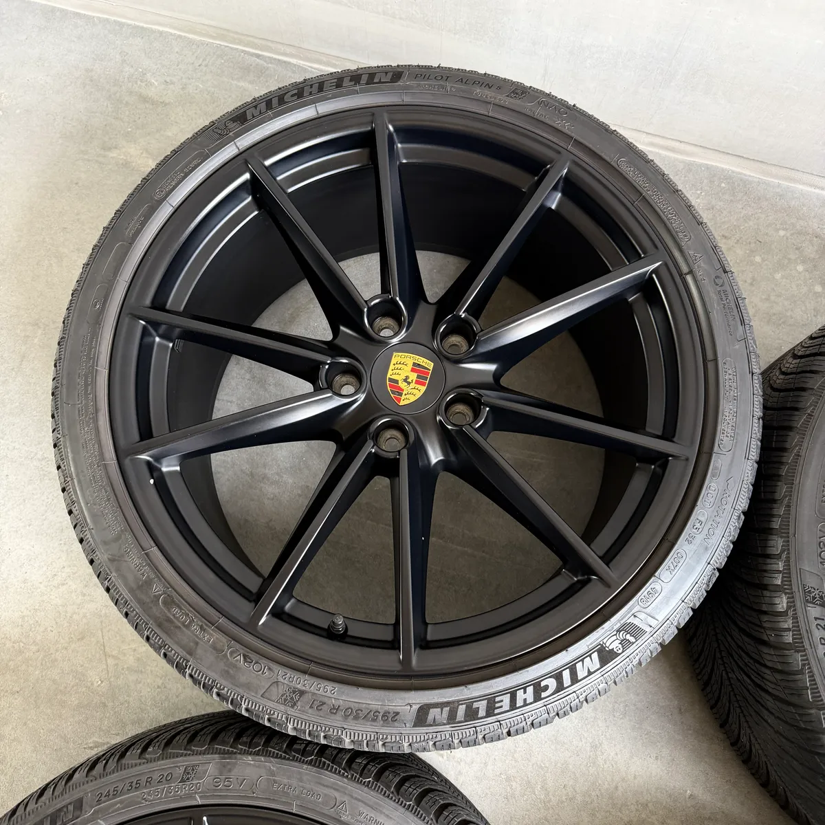 Original 20/21 inch Porsche 911 992 992.1 Carrera S 4S GTS used wheels for sale — photo 4