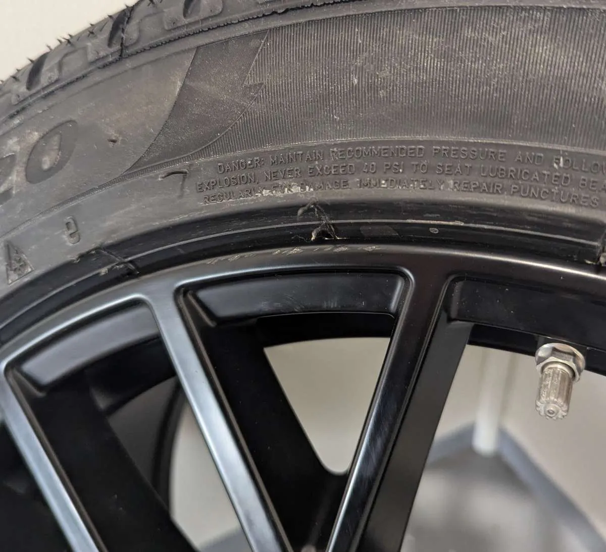 Original 20-inch BMW X3 G45 7 Series i7 G70 Styling 911M M911 used wheels for sale — photo 6