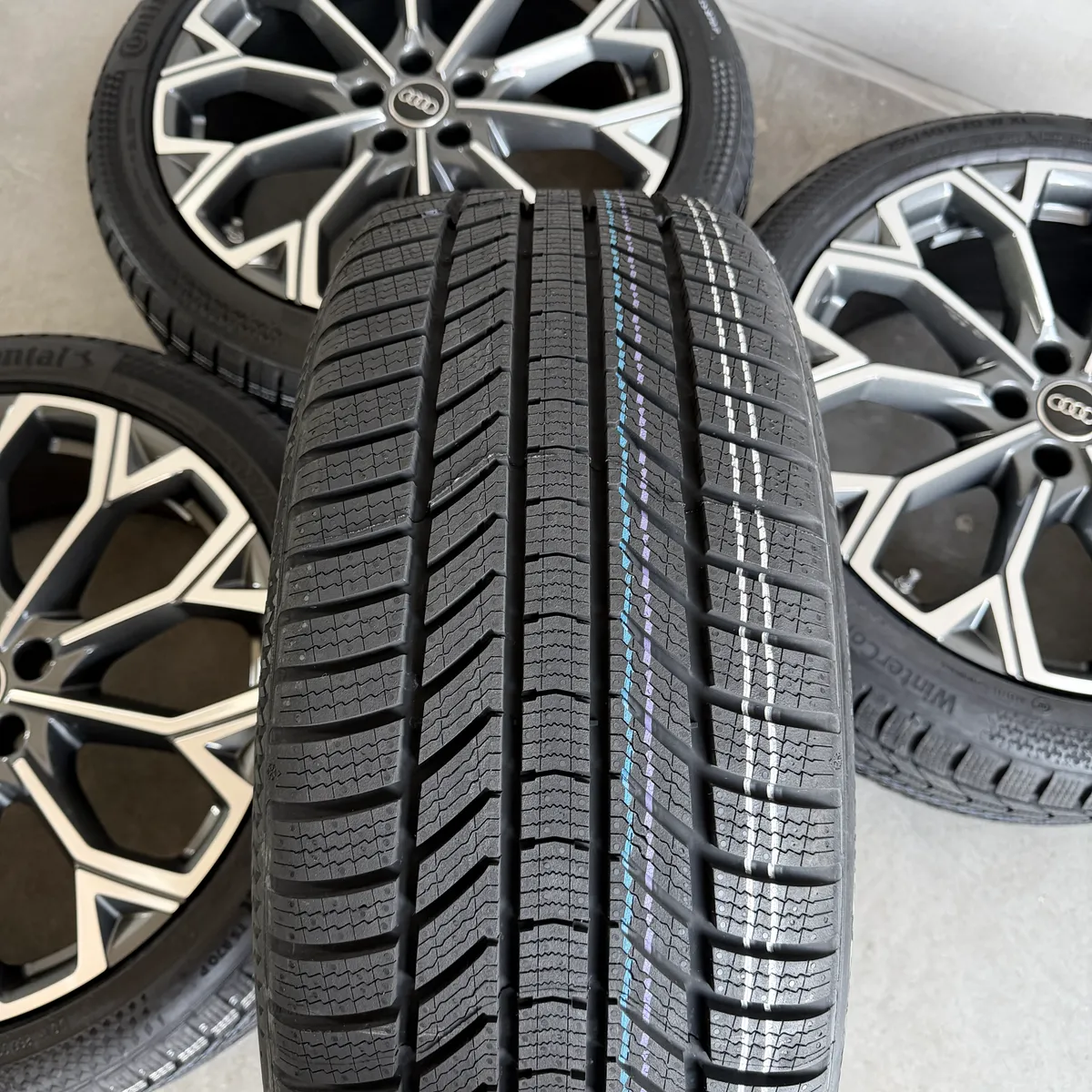 Like new, original 20-inch Audi A6 S6 4P 4K C9 used wheels for sale — photo 3