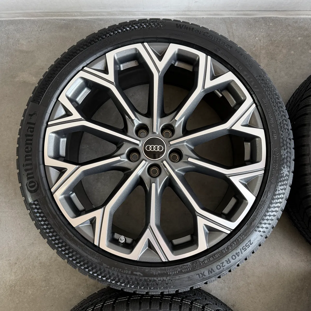 Like new, original 20-inch Audi A6 S6 4P 4K C9 used wheels for sale — photo 7