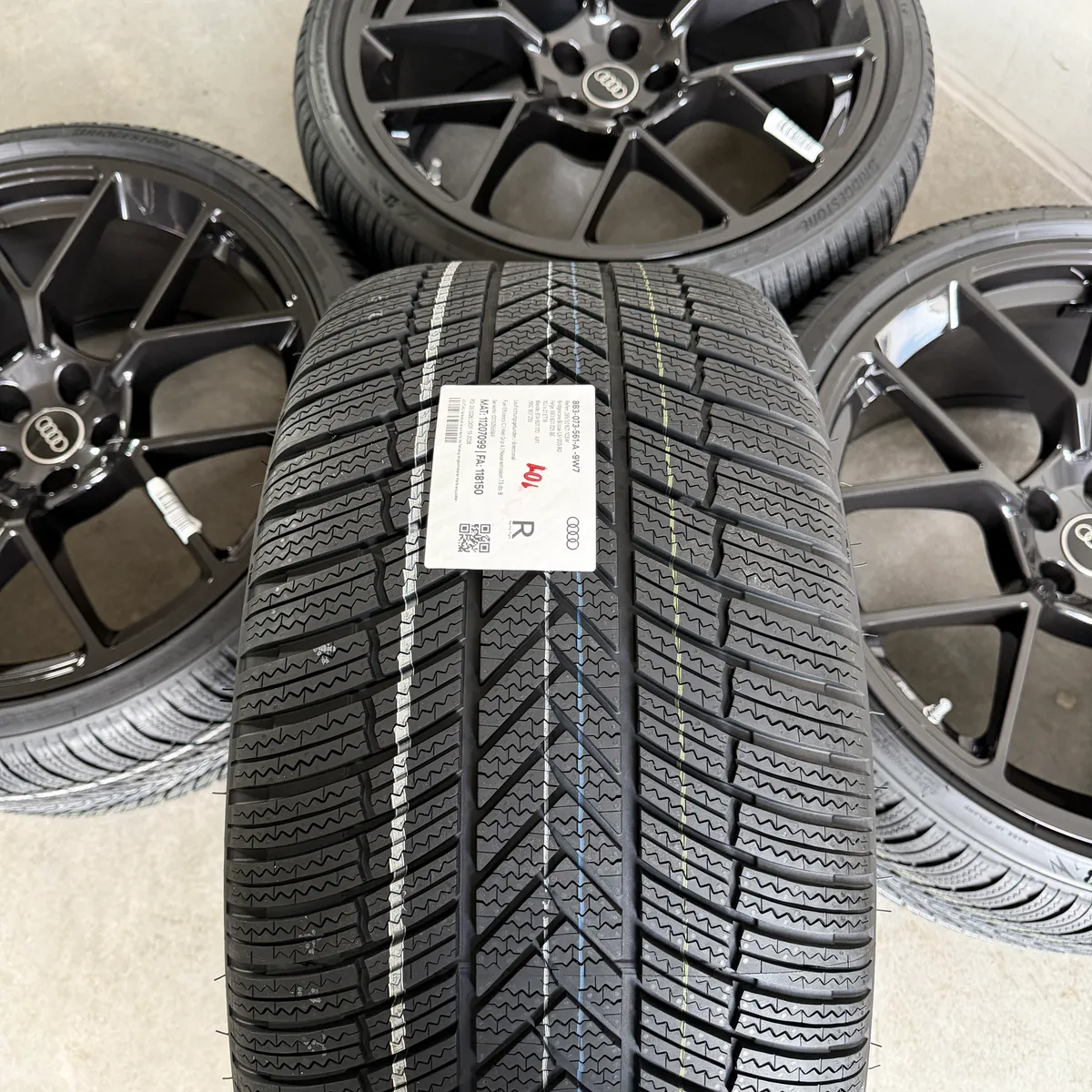 NEW Original 21 inch Audi RS5 B10 used wheels for sale — photo 3