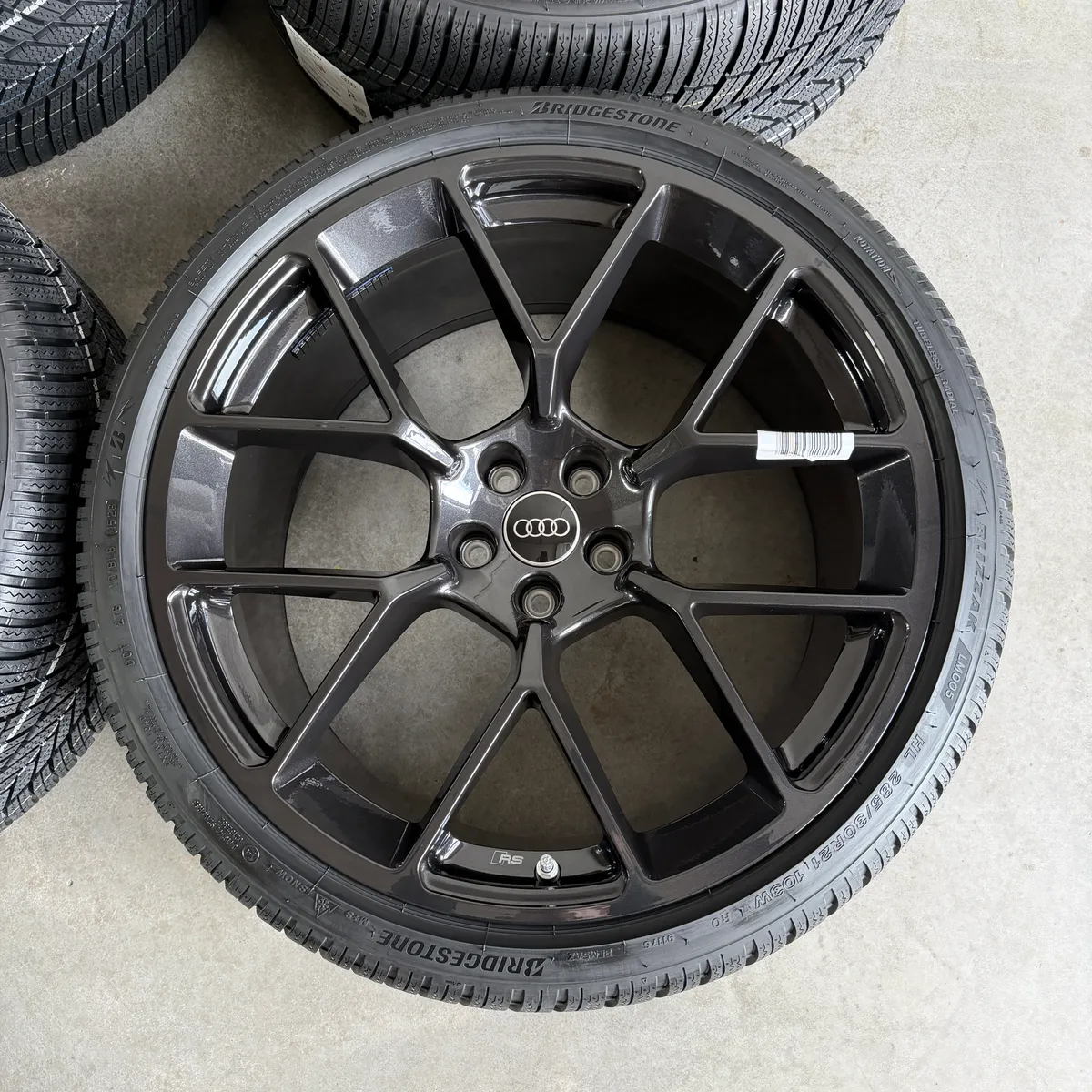 NEW Original 21 inch Audi RS5 B10 used wheels for sale — photo 6