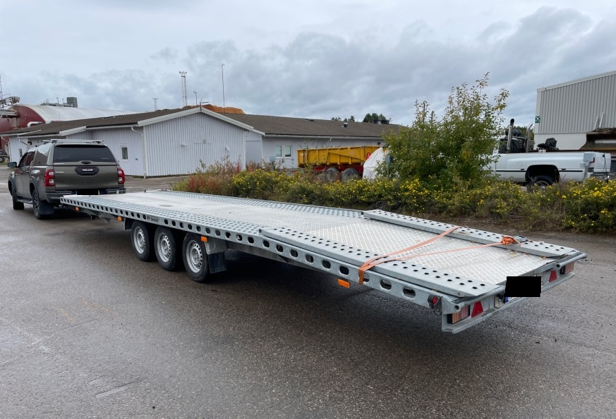 2017 Wiola W5 Trailer used trailers for sale — photo 2
