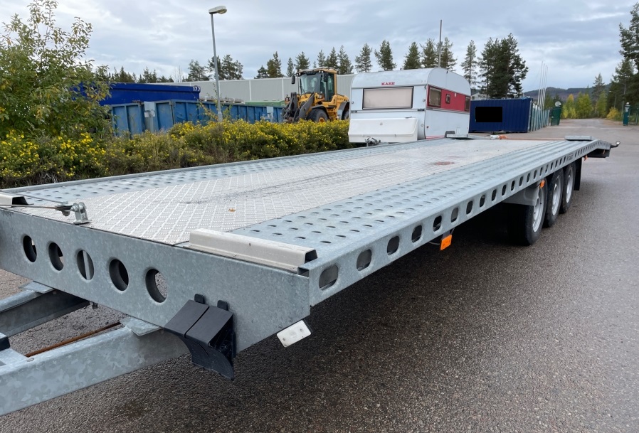2017 Wiola W5 Trailer used trailers for sale — photo 3