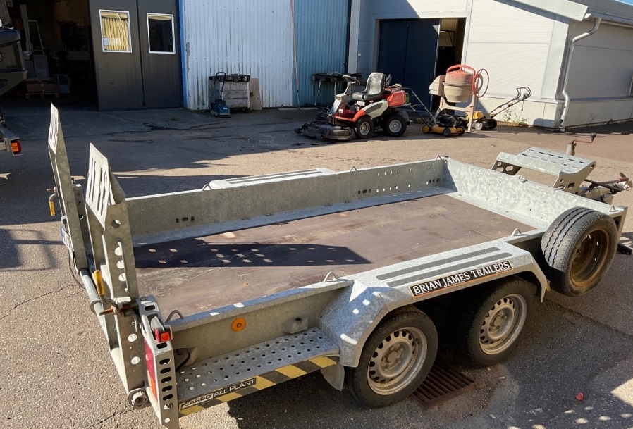 2016 Brian James Trailers used trailers for sale — photo 5